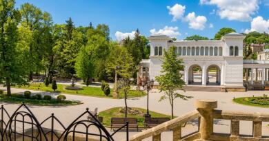 Большое путешествие по КМВ: 4 города-курорта за один день - Авто-пешеходная экскурсия